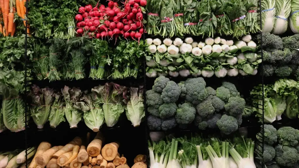 دليل عملي للسودانيين عن الوصول لبراندات مغربية على Douyin، تكتيكات تواصل، أمثلة واقعية، ونصائح لرفع فرص التعاون عبر محتوى محلي واستراتيجيات تسويق ذكية.