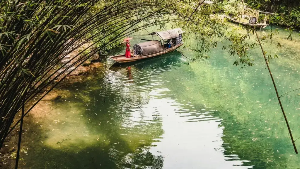 دليل عملي للمبدعين في السودان عن كيف تتواصل مع علامات هولندية على Spotify عشان يشاركو تغطية أحداثك مع Sponsor Tags، تكتيكات تواصل، أمثلة باكسبك، ونصائح تقنية محلية.