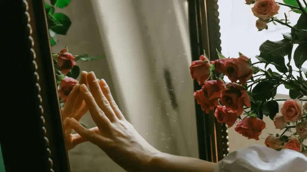 دليل عملي للمعلنين في السودان عن كيفية العثور على مبدعين على LinkedIn من لاوس لتنفيذ حملات product seeding لمدونات التجميل، مع خطوات عملية، أدوات، وتحذيرات محلية.