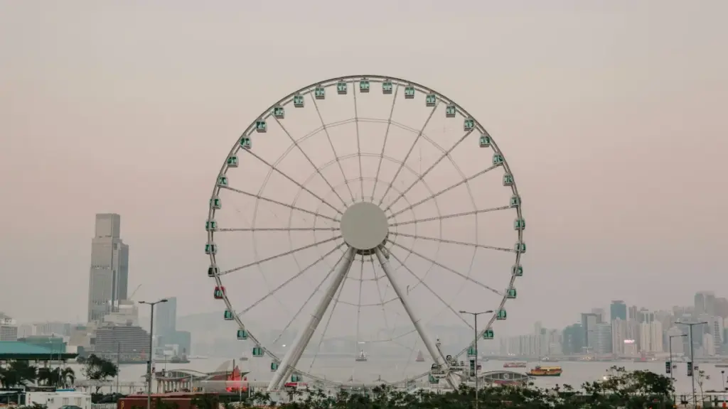 دليل عملي لسودانيين عايزين يتواصلوا مع ماركات كوت ديفوار عبر WhatsApp لتصميم باكدجات حصرية—خطوات، قوالب رسائل، ونصايح دفع وتنفيذ محلي.