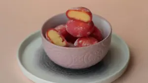 دليل عملي للمعلنين في السودان عشان يلاقوا كرييتورز تشيلي على TikTok، يبنوا حملات ترندية، ويقيسوا العائد. نصايح محلية، أدوات، ومخاطر منصة محدثة لشهر فبراير 2026.