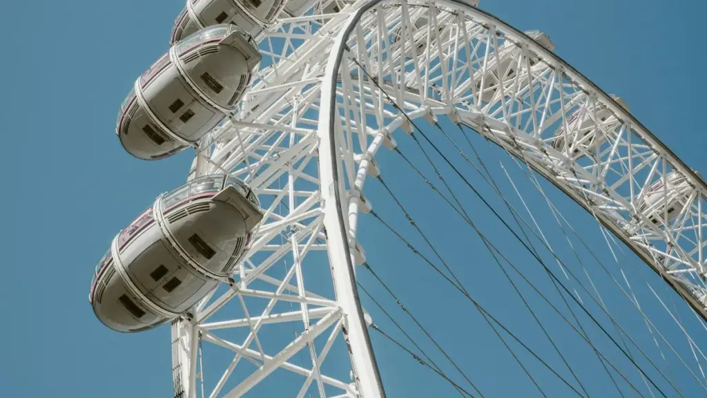 دليل عملي للسودانيين حول كيف تتواصل مع علامات تجارية تنزانية على TikTok للحصول على عينات مجانية، خطوات قابلة للتطبيق، نصائح محلية، وأمثلة مستندة على أخبار الصناعة.