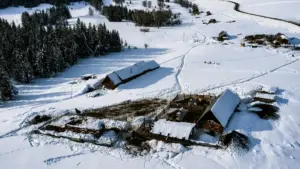 دليل عملي للمبدعين في السودان لكيفية استهداف علامات سلوفينيا على Takatak وزيادة التحويلات عبر CTA قوية ومقترحات محلية.